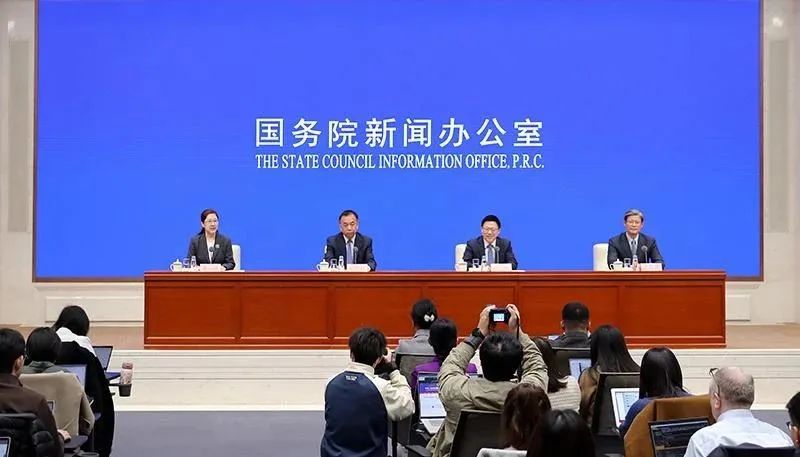 三部門(mén)談近期投資、財(cái)政、金融等政策情況，信息量很大→